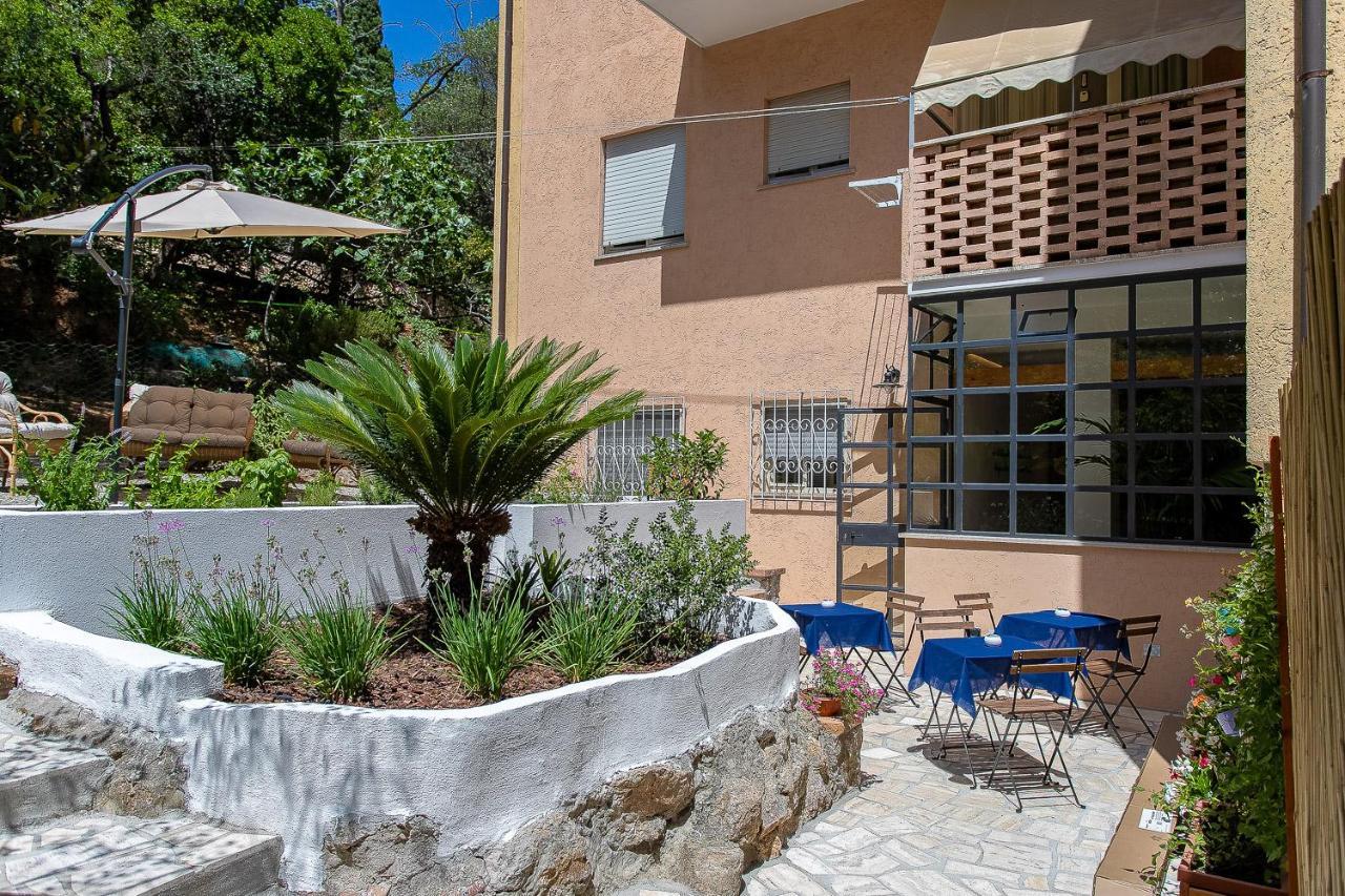 Brezza Marina Guest House Порто-Эрколе Экстерьер фото
